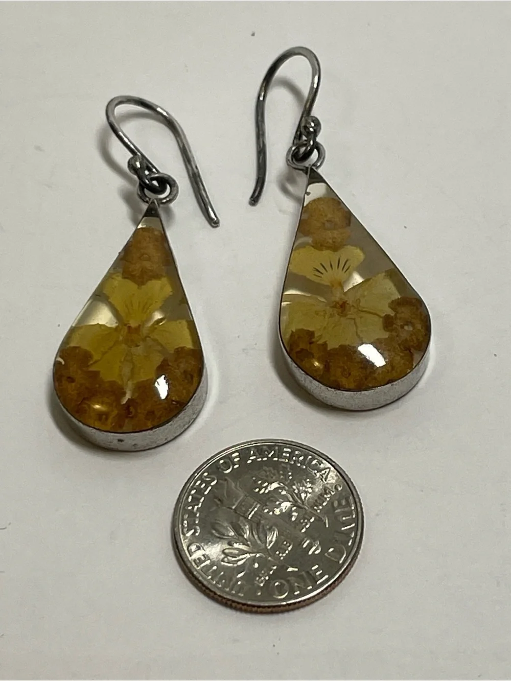 Vintage Sterling Silver 925 Earrings Dried Flowers In Resin Dangle Ati Mexico 5g